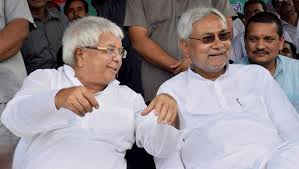 नीतीश कुमार से मिले लालू यादव