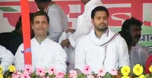 राहुल ने फिर साधा मोदी के सूट पर निशाना
