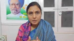 सरकार पर बेटी एक्सप्रेस बसों की अनदेखी का आरोप