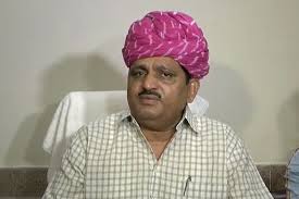 शेखावाटी दौरे पर रहे कृषि मंत्री सैनी
