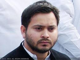 तेजस्वी यादव ने किया गिरिराज सिंह के बयान पर पलटवार