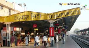 रेलवे स्टेशन पर सैंकड एंट्री का लोकार्पण