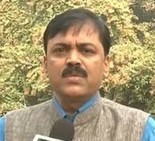 ‘फोटो सेशन के लिए देश भर में घूमते हैं कांग्रेस नेता’