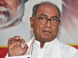 हमेशा मुसलमान ही जेल तोड़कर क्यों भागते हैं-दिग्विजय