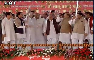 लालू ने शिवपाल और अखिलेश को मिलवाया