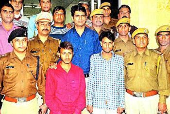 ऑनलाइन ठगी के आरोप में बीटेक छात्र गिरफ्तार