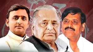 अध्यक्ष पद से हटाए जाने से दुखी नहीं, हंस रहे थे मेरे पिता: मुलायम के बेटे का खुलासा