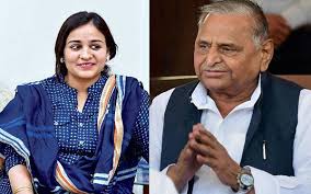 मुलायम की बहू जीत से दूर, BJP ने जीतीं 155 सीट, जानें UP की 40 सीटों का हाल