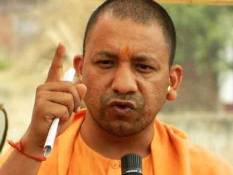 योग महोत्सव योगी बोले लोग संतों को भीख नहीं देते मोदी ने मुझे यूपी सौंप दिया