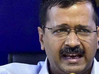 मुश्किल में केजरीवाल कोर्ट ने जारी किया जमानती गिरफ्तारी वारंट