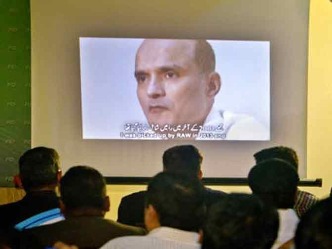 जाधव को सजा अमेरिकी विशेषज्ञों ने पाकिस्तान के फैसले पर उठाए सवाल