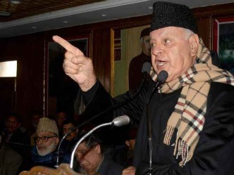 श्रीनगर उपचुनाव मतगणना जारी फारुख अब्दुल्ला 9000 वोटों से आगे