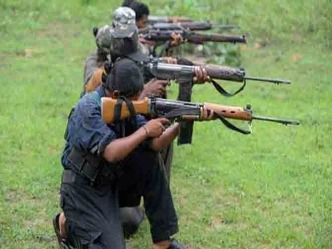 नक्सलियों के साथ हुए एनकाउंटर में CRPF के 11 जवान शहीद : छत्तीसगढ़