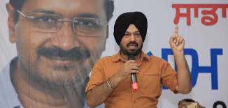 आप को झटका: घुग्गी ने छोड़ा केजरीवाल का साथ, बोले- अब साथ काम करना मुश्किल