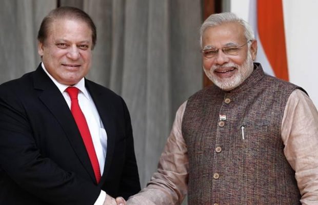 कजाकिस्तानः पीएम मोदी की पाक पीएम नवाज़ से हुयी अनऔपचारिक मुलाक़ात
