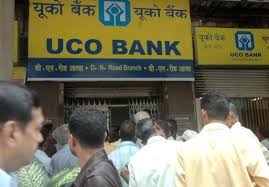 जयपुर: दिनदहाड़े बैंक में कई लाख रुपये की लूट, चौकीदार की बाइक भी छीन ले गए