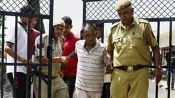 76 दिन बाद घर पहुंचा अशोक पुलिस जुर्म कबूलने को उल्टा लटका कर  पीटती...