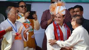 राहुल गांधी, नेहरू-गांधी परिवार से कांग्रेस अध्यक्ष बनने वाले छठे सदस्य