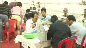 यूपी उप-चुनाव मे BJP के गढ़ में बड़ी सेंध गोरखपुर में SP जीत की ओर