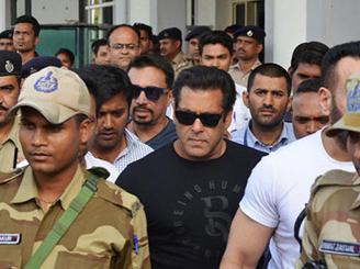 काला हिरण केस : सलमान खान दोषी करार, बाकी 5 आरोपी बरी