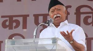 भागवत ने सरकार से पूछा, कोई युद्ध नहीं तो फिर सीमा पर शहीद कैसे हो रहे हैं जवान