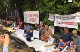 पाकिस्तानी सेना के खिलाफ सड़कों पर उतरे सिंधी, बुलंद की आजादी की मांग