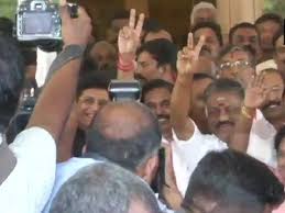 लोकसभा चुनाव: तमिलनाडु में BJP ने AIADMK के साथ किया गठबंधन, 5 सीट पर लड़ेगी चुनाव