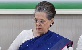 अब भी गांधी परिवार ही है कांग्रेस की एकता का केंद्र बिंदु