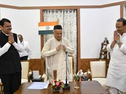 सुप्रीम कोर्ट पहुंचा महाराष्ट्र का महाभारत, शिवसेना-NCP-कांग्रेस की याचिका पर आज सुनवाई