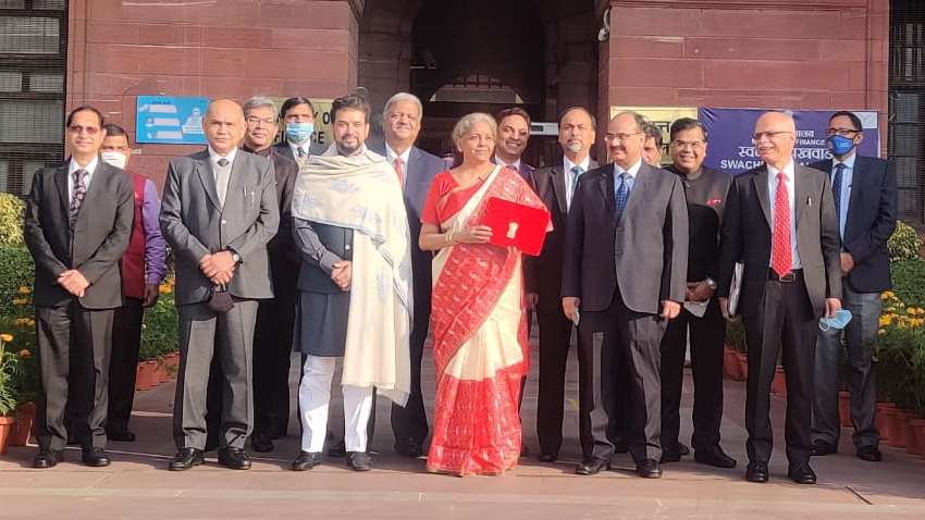 इस बार