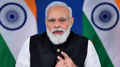 वाराणसी दौरे पर पीएम मोदी,काशी से 64 हजार करोड़ की स्वास्थ्य योजना लॉन्च