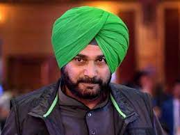 पंजाब कांग्रेस में कलह की दरार,कांग्रेस के अध्यक्ष नवजोत सिंह सिद्धू ने बीएसएफ के दायरे को लेकर केंद्र सरकार पर हमला बोला