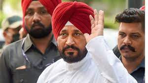 पंजाब सरकार की घोषणा,विद्यार्थियों के लिए बस सेवा मुफ्त,सीएम चन्नी ने खुद बस चलाकर नई बसों को किया रवाना