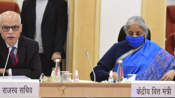 जीएसटी काउंसिल की 46वीं बैठक,कपड़े पर टैक्स बढ़ाने का लिया गया फैसला वापस,फरवरी 2022 में  फिर होगी समीक्षा