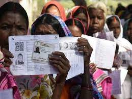 दूसरे चरण का चुनाव: 55 विधानसभा सीटों पर 586 प्रत्याशियों के भाग्य का फैसला
