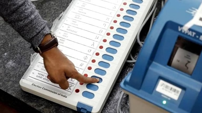 यूपी में चौथे चरण का रण,लखनऊ समेत 9 जिलो की 59 सीटों पर वोटिंग,624 प्रत्याशी मैदान में