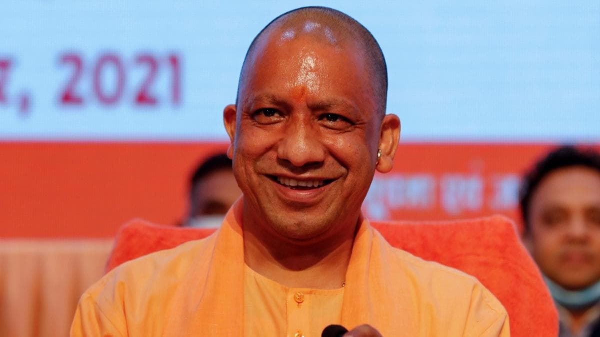योगी कैबिनेटः नए प्रयोगों से 2024 साधने की पहल, केसरिया रंग को और गहराने की तैयारी