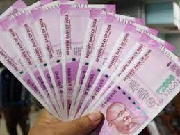 1 अप्रैल से बदल जाएंगे ये 10 बड़े नियम, अभी जान लेंगे तो फायदे में रहेंगे आप