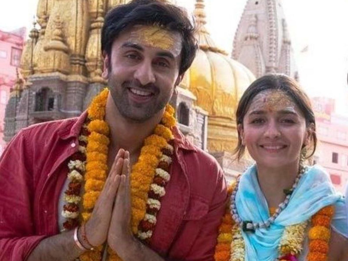रणबीर कपूर और आलिया भट्ट आज 14 अप्रैल को शादी के बंधन में बंध जाएंगे