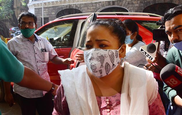 Bharti Singh Comeback : भारती सिंह ने बेटे के जन्म के 12 दिन बाद काम पर की वापसी, कहा- आज मैं बहुत रोई हूं