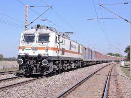 रेलवे सुरक्षा:ऑपरेशन सतर्क जारी,उत्कल कलिंगा एक्सप्रेस में 2 तस्करों से 76 किलो चांदी के जेवरात किए जब्त