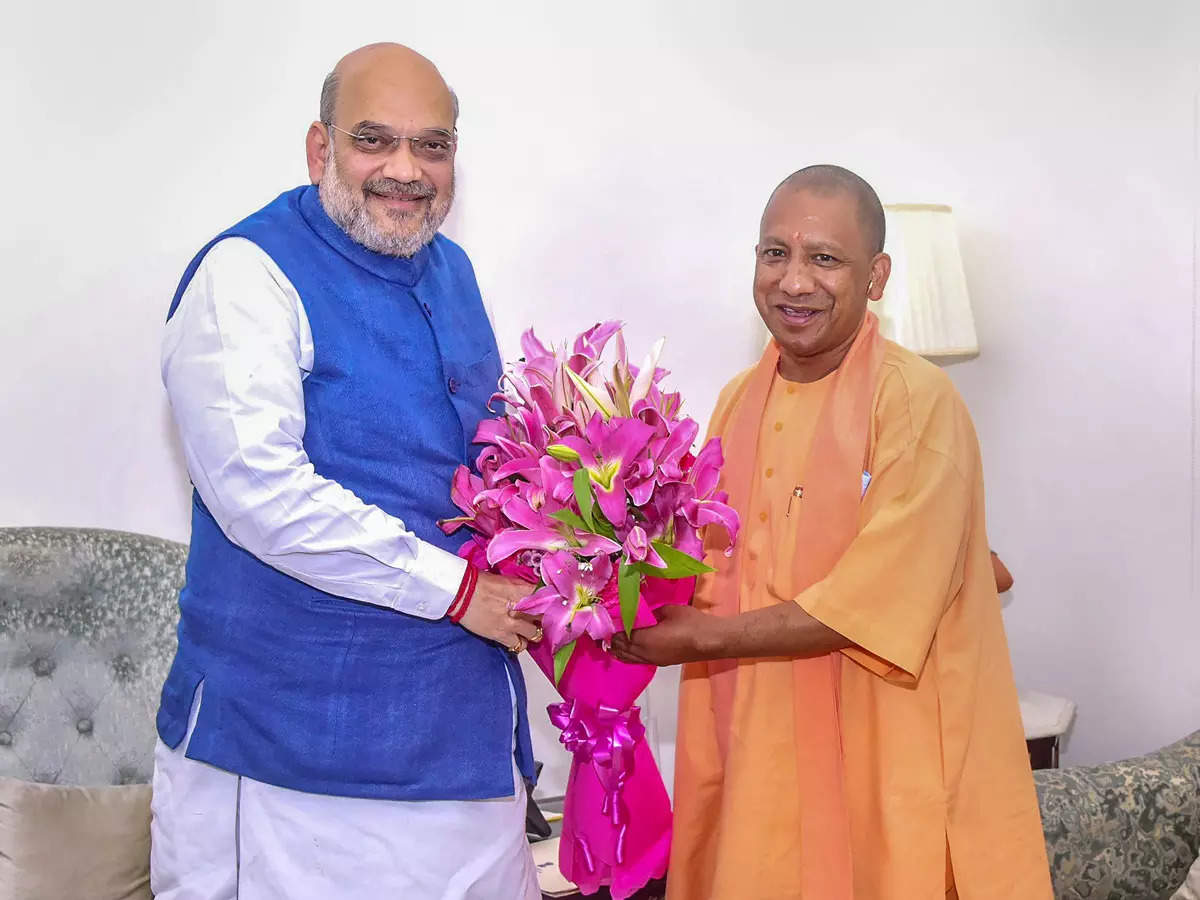 सीएम योगी आदित्यनाथ दिल्ली के दौरे पर हैं, केंद्रीय गृह मंत्री अमित शाह से मिले CM योगी
