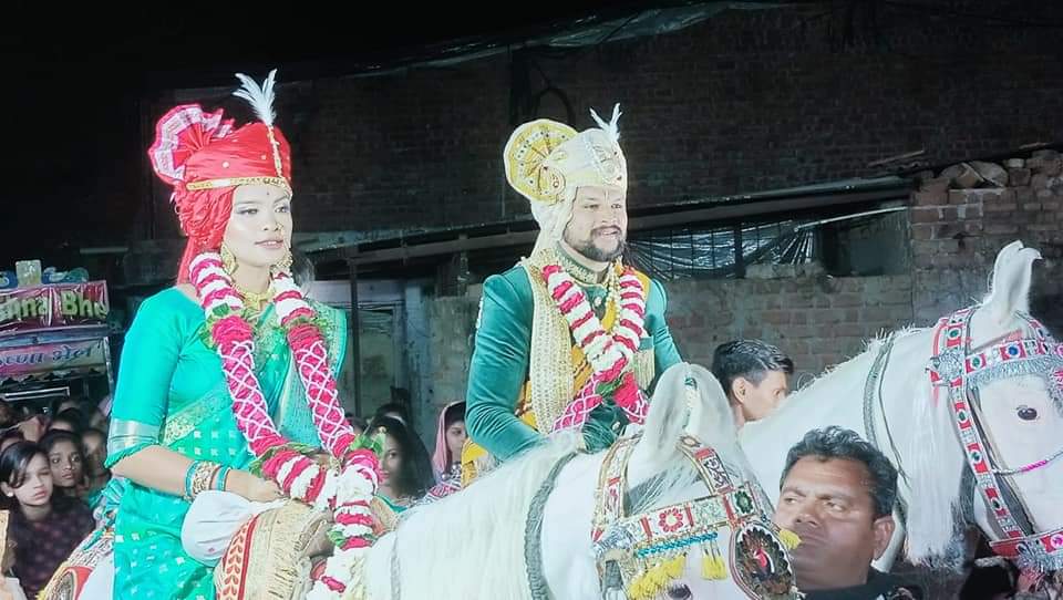 दूल्हे की बहन चढ़ती है घोड़ी, भाभी की मांग भरकर लाती है घर; जानिए ये अनोखी परंपरा