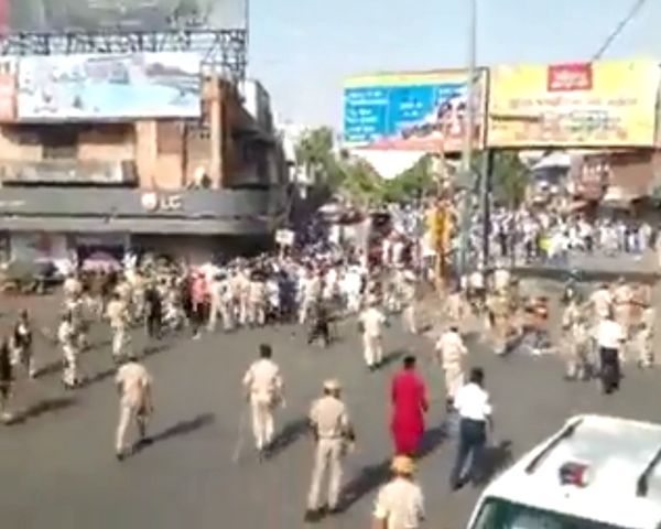 जोधपुर में उपद्रव के बाद स्थिति पर नियंत्रण,कर्फ्यू औऱ इंटरनेट सेवा बंद,97 लोगों को पुलिस ने किया गिरफ्ता