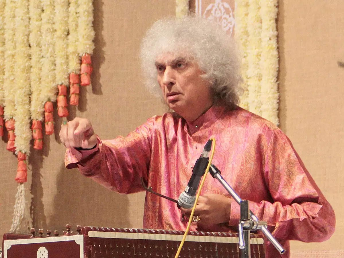 संतूर वादक पंडित शिवकुमार शर्मा का निधन:84 साल के थे