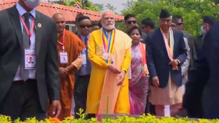 'भारत-नेपाल का संबंध हिमालय जितना पुराना', दोनों देशों के रिश्ते पर लुंबिनी में बोले पीएम मोदी