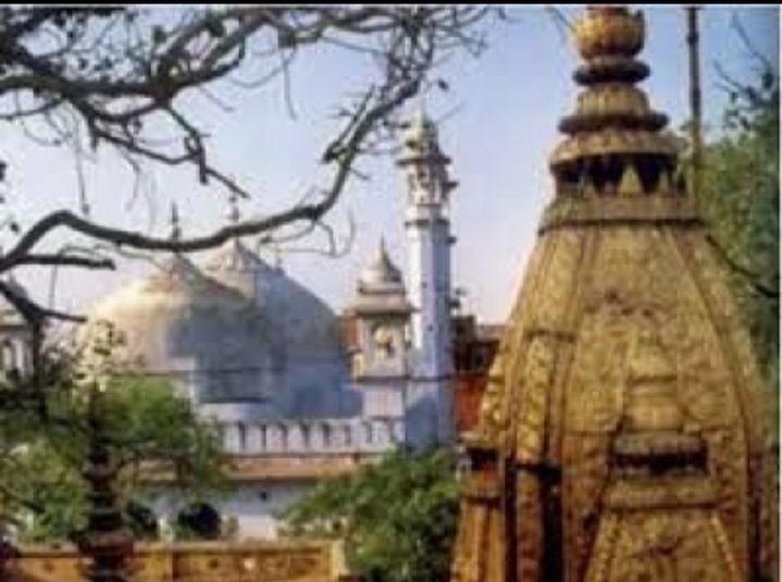 वाराणसी के ज्ञानवापी मस्जिद में नमाज शांतिपूर्ण संपन्न:जुमे को देखते हुए 1500 पुलिसकर्मी किए गए थे तैनात