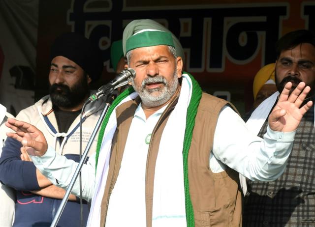 Agnipath Protest: प्रदर्शनकारियों को मिला किसान संगठनों का साथ, राकेश टिकैत का एलान- 24 जून को SKM करेगा देशव्यापी प्रदर्शन