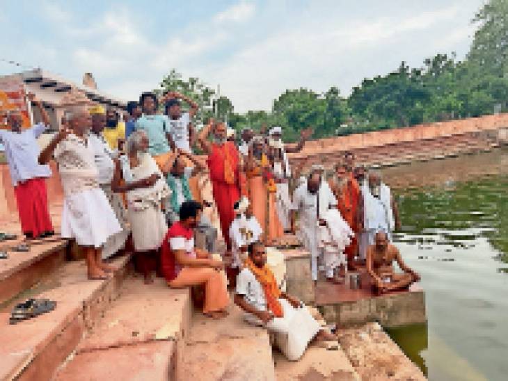 महंत विजयदास का दिल्ली में इलाज जारी,अवैध खनन के विरोध में किया था आत्मदाह का प्रयास