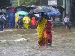देश में बारिश से हाहाकार,जम्मू-कश्मीर के रामबन जिले में लैंडस्लाइड से जम्मू-श्रीनगर हाईवे बंद